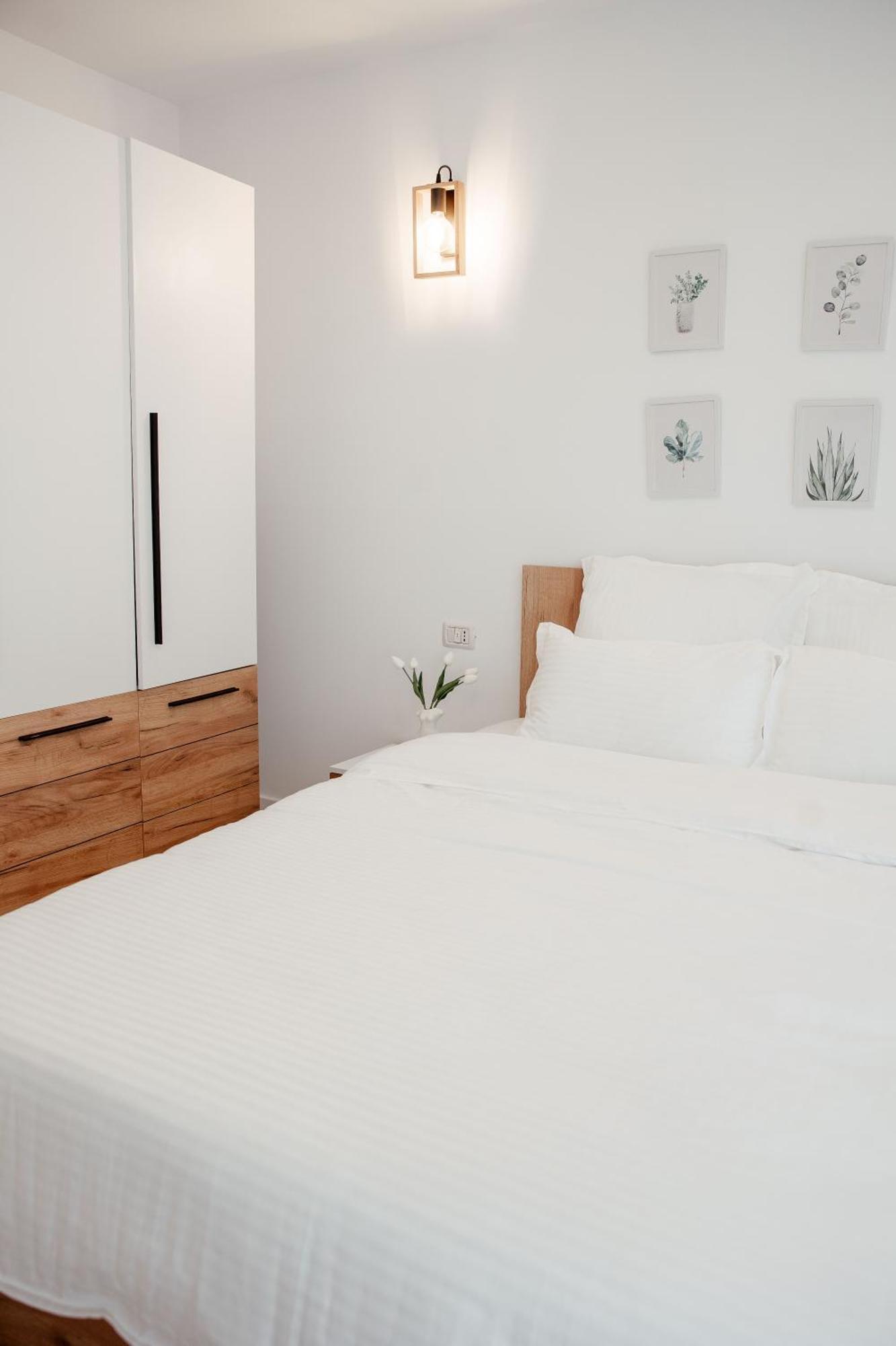 Apartment Bliss *